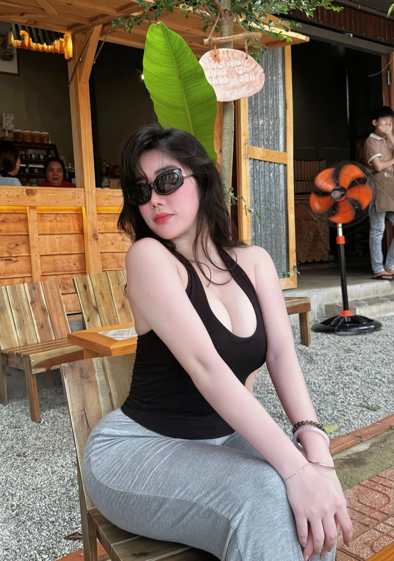 Hình Nguyễn Thị Kiều Diễm 2K xinh đẹp nổi bật