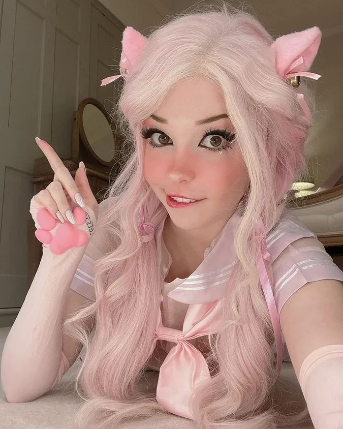 Belle Delphine quyến rũ OnlyFans. 