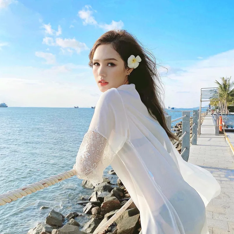 Ảnh hot girl Xoài Non trong bikini 