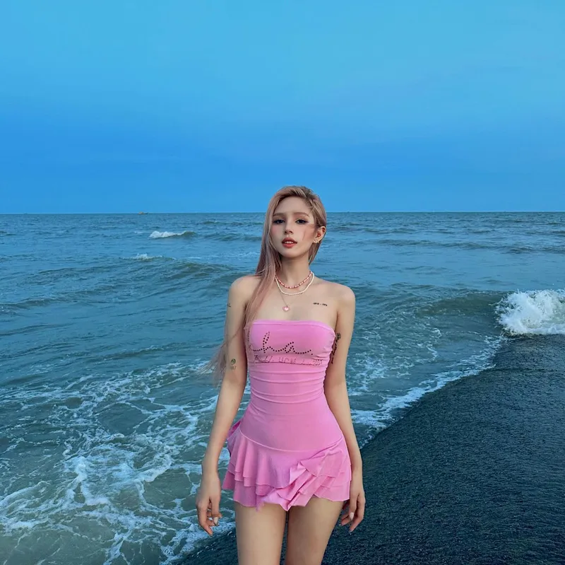 Ảnh bikini Xoài Non nổi bật