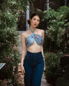 Bộ ảnh Diễm My 9x bikini làm say đắm lòng người