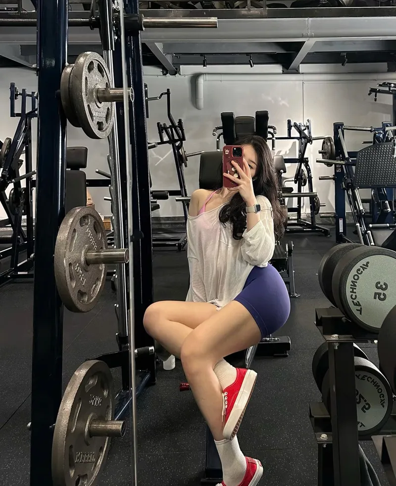 Ảnh gái xinh tập gym giúp tăng động lực rèn luyện