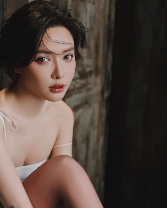 chiêm ngưỡng bích phương sexy qua những tấm ảnh thân hình gợi cảm