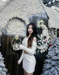 Hình ảnh gái xinh cute với nụ cười tươi tắn