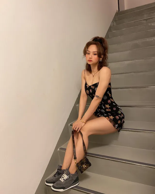 Miu Lê quyến rũ với phong cách sexy 