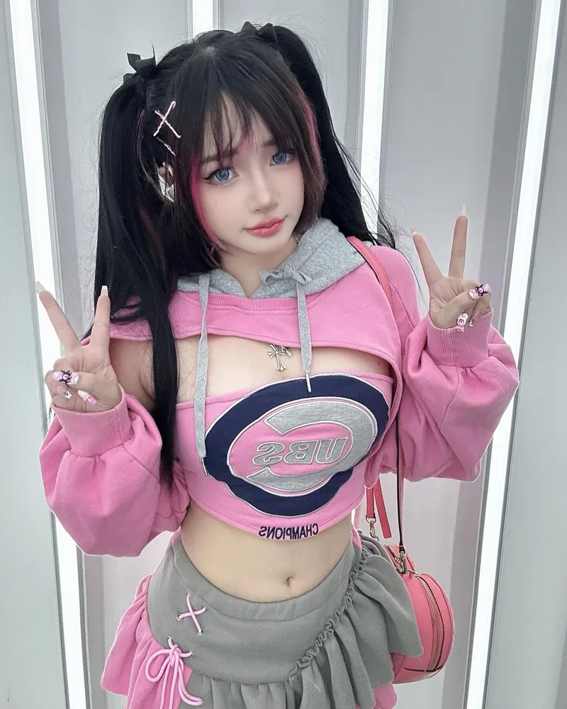 Phạm Minh Châu cosplay mang đến sự kết hợp hoàn hảo giữa sáng tạo và tài năng