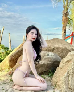 bộ ảnh Quỳnh Nga bikini cực cuốn hút