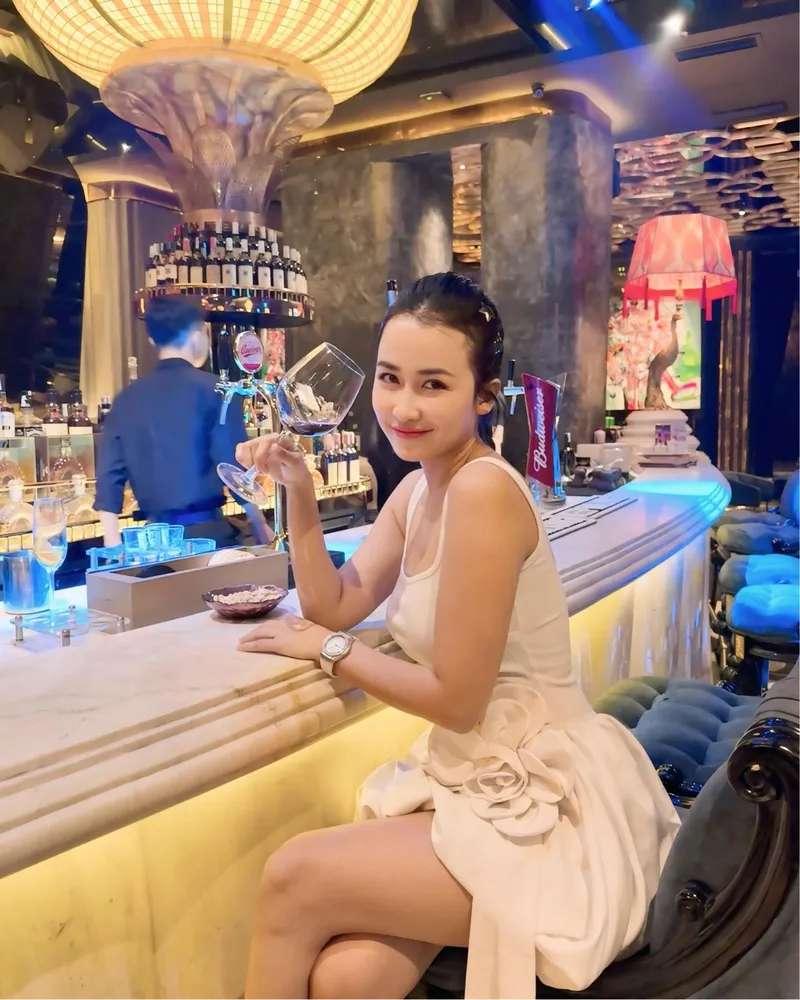 Hình ảnh DJ Trang Moon sex gợi cảm 