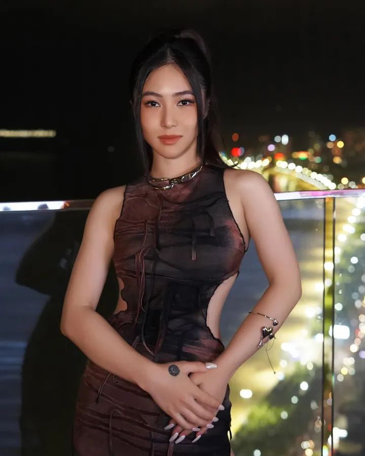 Ảnh Hương Tràm sexy