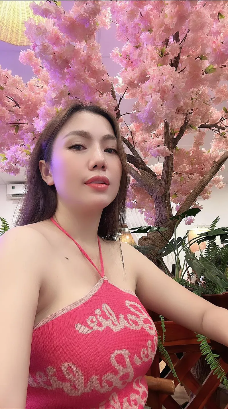 Hình ảnh Kim Suri sexy