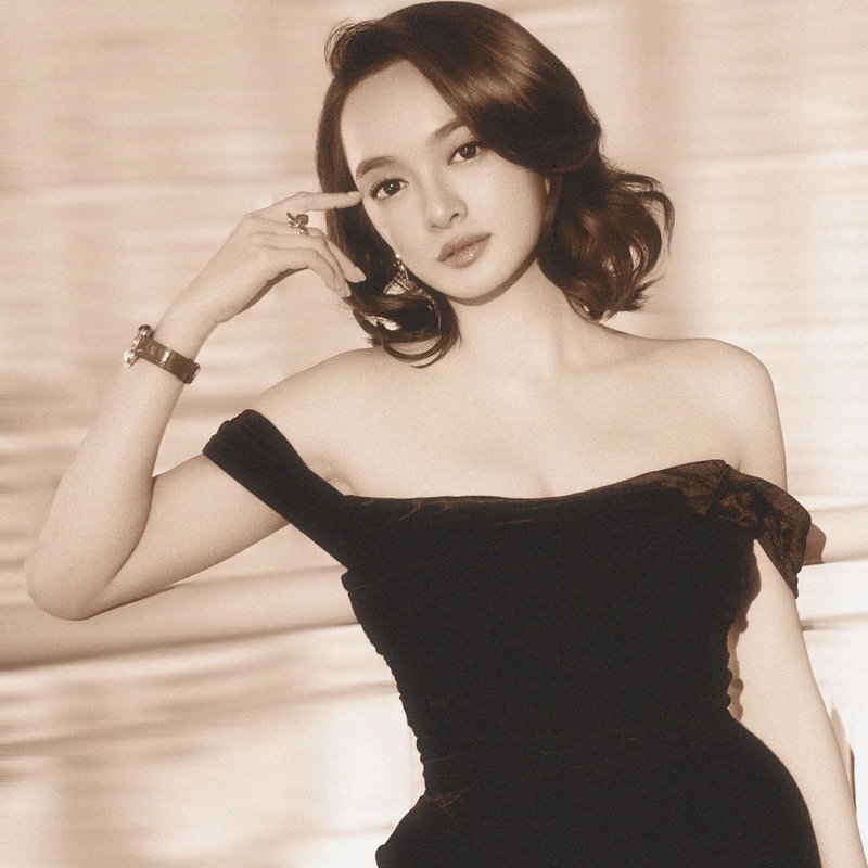 ảnh diễn viên Kaity Nguyễn nude