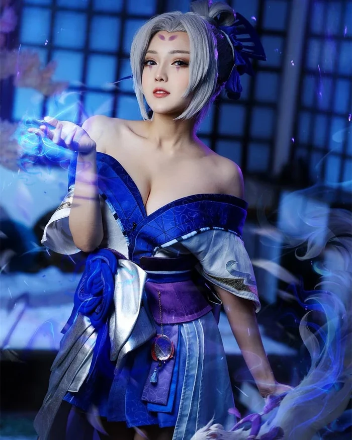 Liên Quân Mobile gái xinh cosplay xinh đẹp rạng rỡ