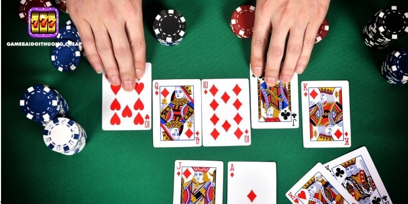 Poker đa dạng hình thức, phù hợp với người chơi chuyên nghiệp và mới