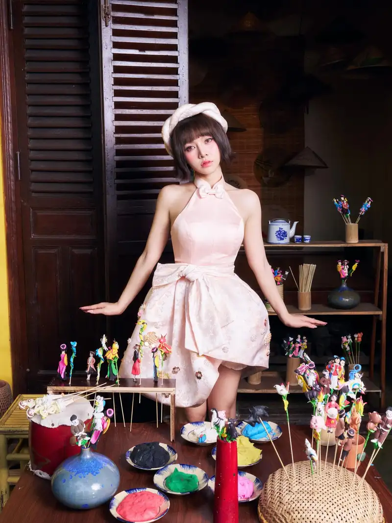 hình ảnh bikini Ngô Lan Hương đẹp