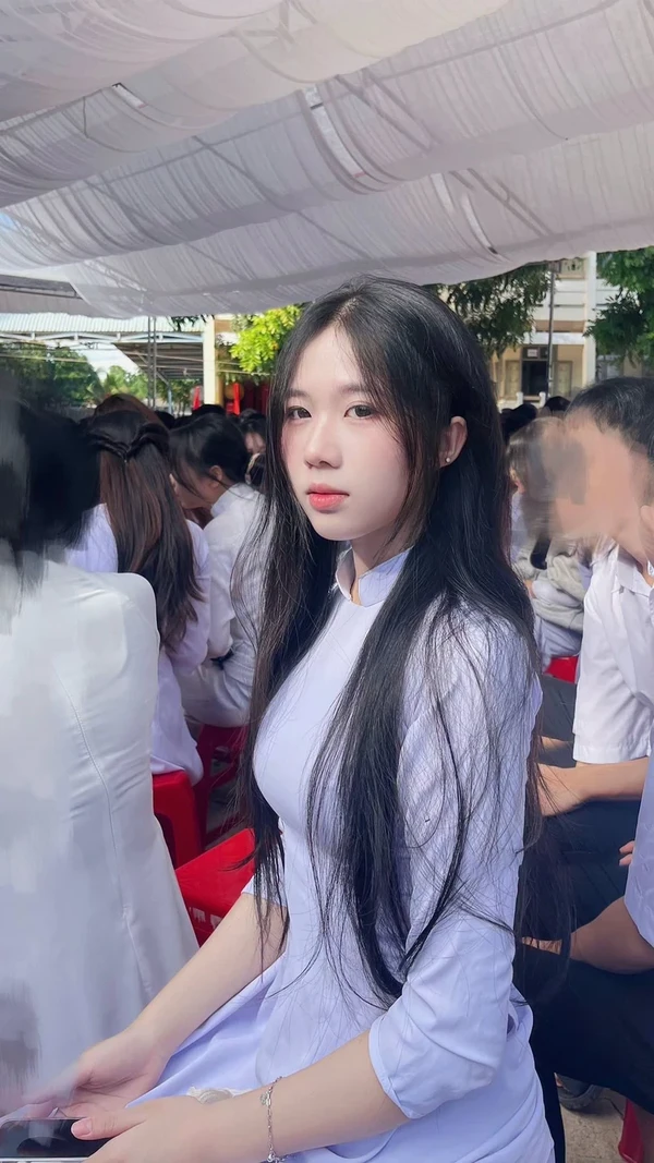 Ảnh nữ sinh mặc áo dài sexy xinh đẹp duyên dáng