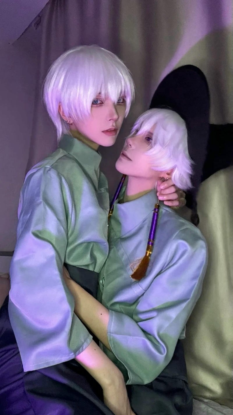 Cosplay đam mỹ cổ trang màu xanh tím tựa đầu tình cảm