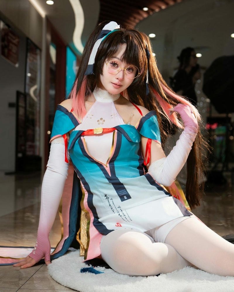 Trang phục cosplay nữ màu cam trắng thiết kế độc đáo