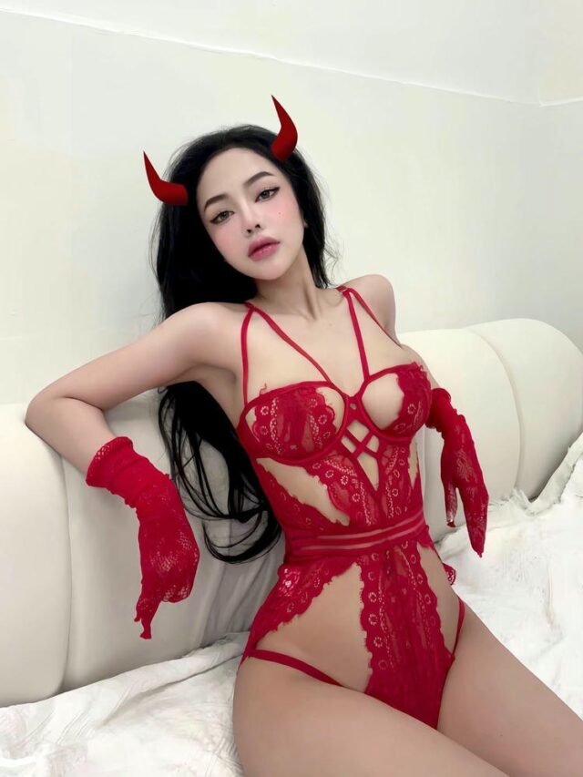 Thưởng thức 102+ ảnh gái xinh mặc bikini sexy đầy quyến rũ