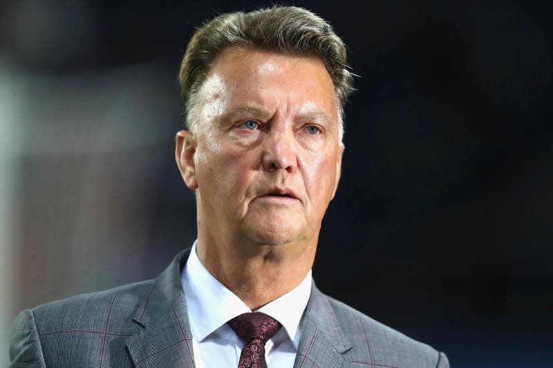 Chiếc cúp FA và lời chia tay trong vinh quang