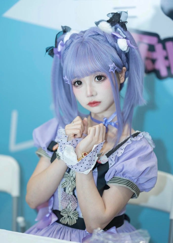 Ảnh gái xinh cosplay nhân vật anime thể hiện nét duyên dáng