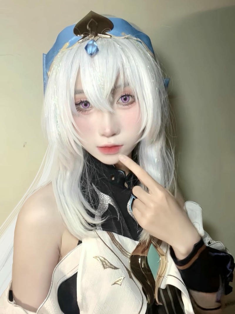Chủ đề game liên quân hóa thân bằng cosplay