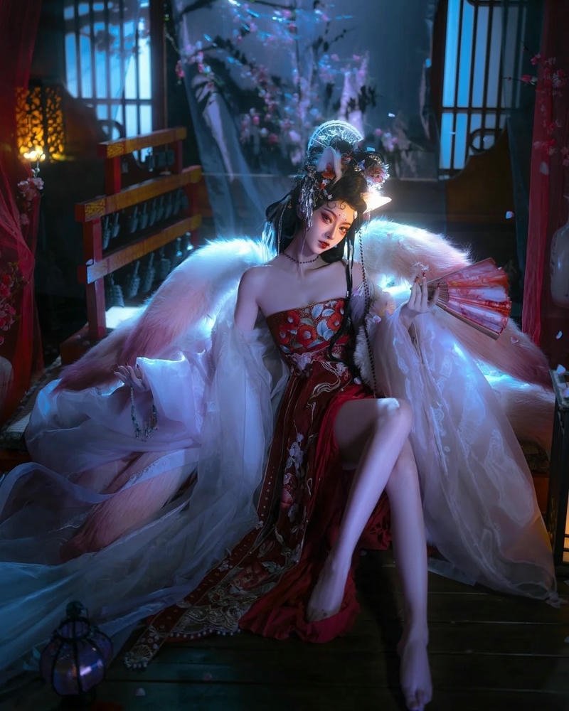 Cosplay cổ trang bố cục hình ảnh hài hòa đẹp