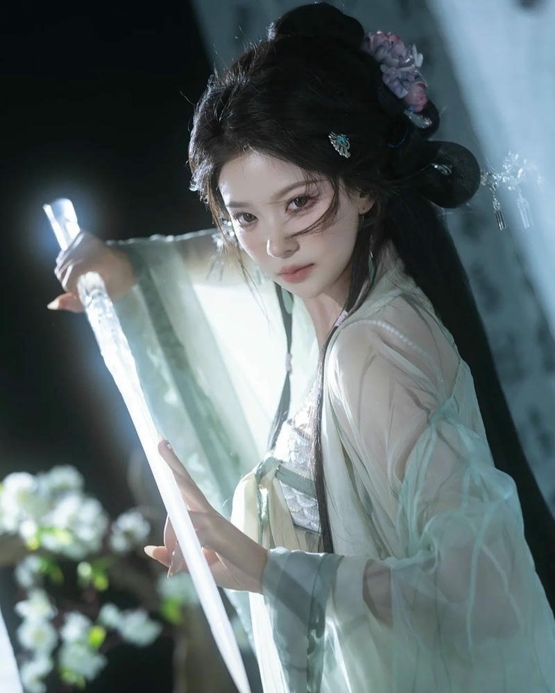 Cosplay cổ trang phong vị phương Đông đầy cảm hứng