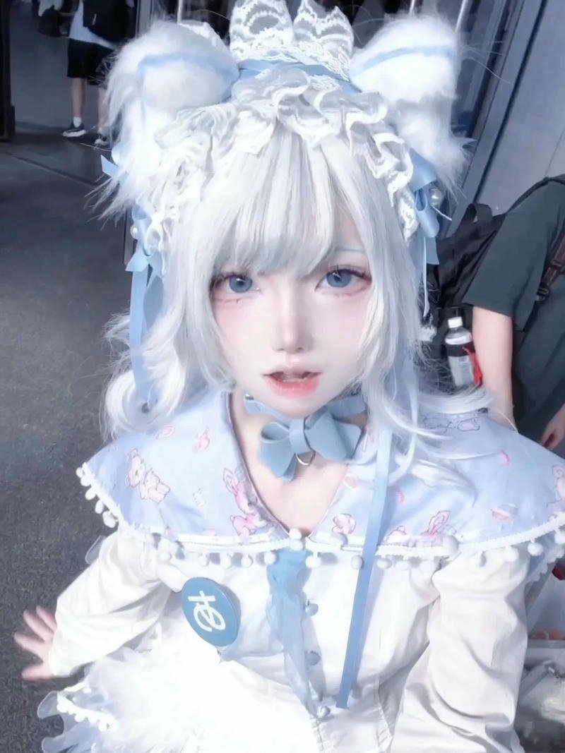 Cosplay mèo ánh nhìn hồn nhiên đầy sức sống