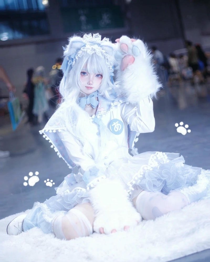 Cosplay mèo không khí nhẹ nhàng rất dễ mến