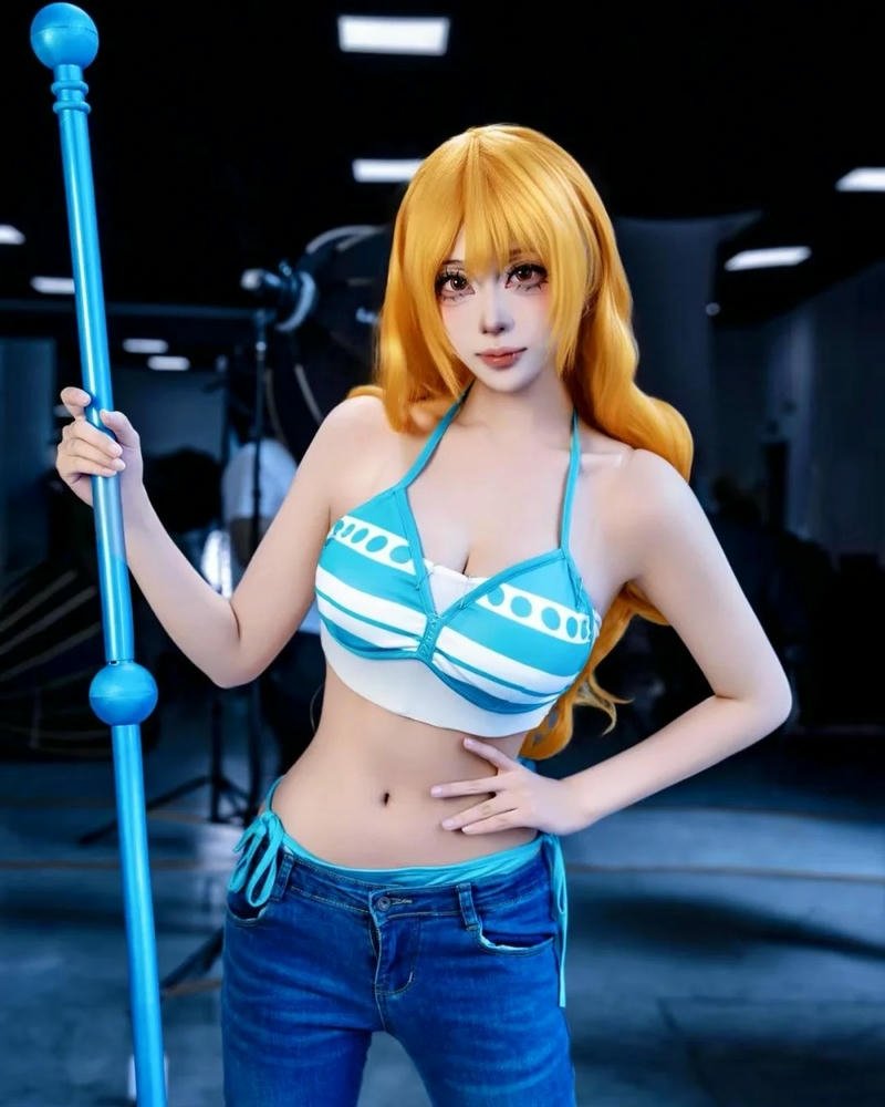Cosplay nami biểu cảm sinh động chân thực ấn tượng