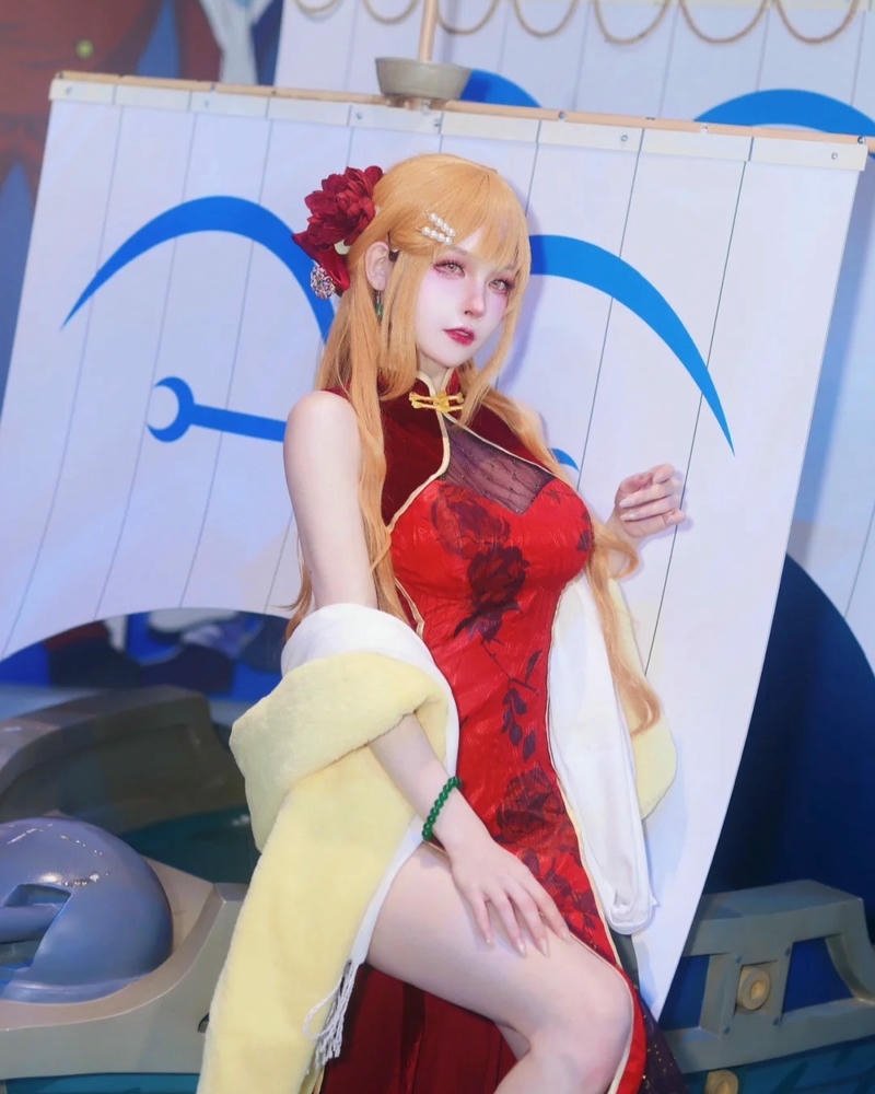 Cosplay nami không gian chụp ảnh sáng rõ tự nhiên