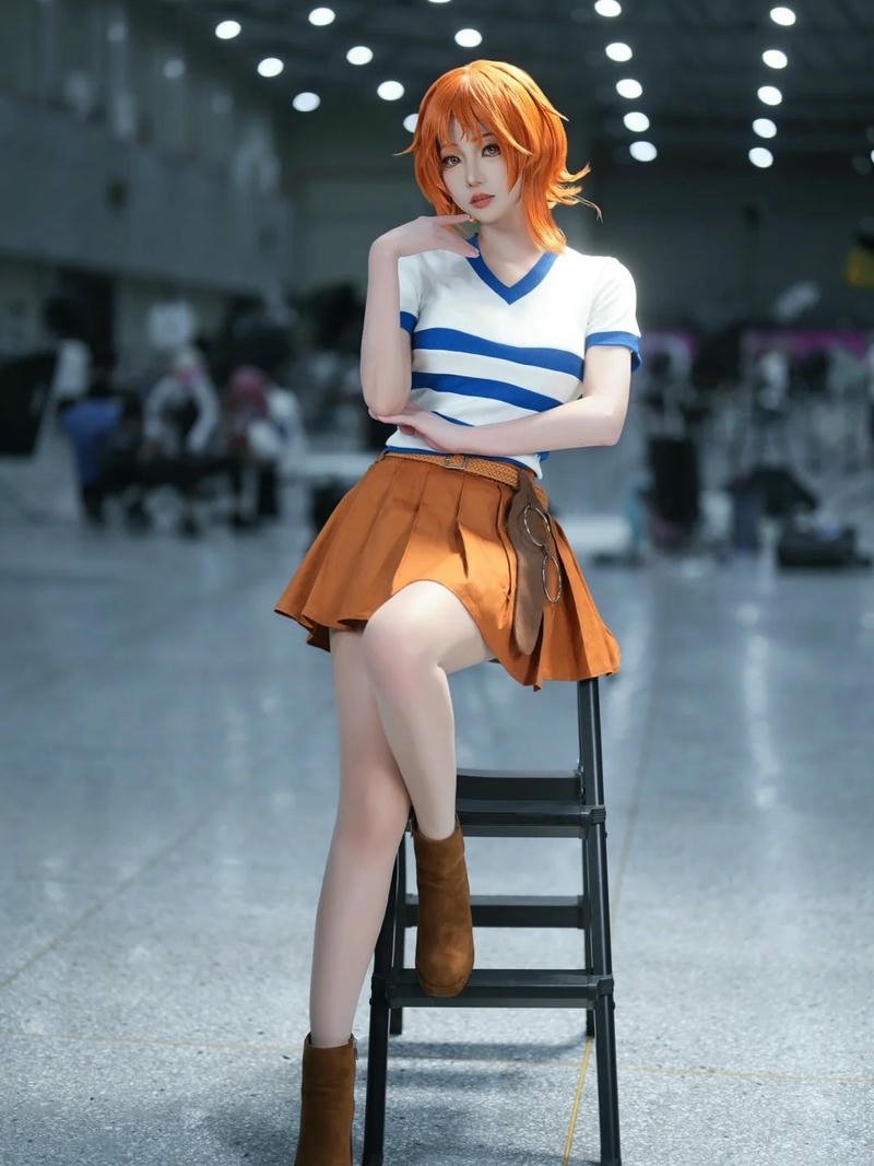 Cosplay nami phong cách năng động hiện đại trẻ trung
