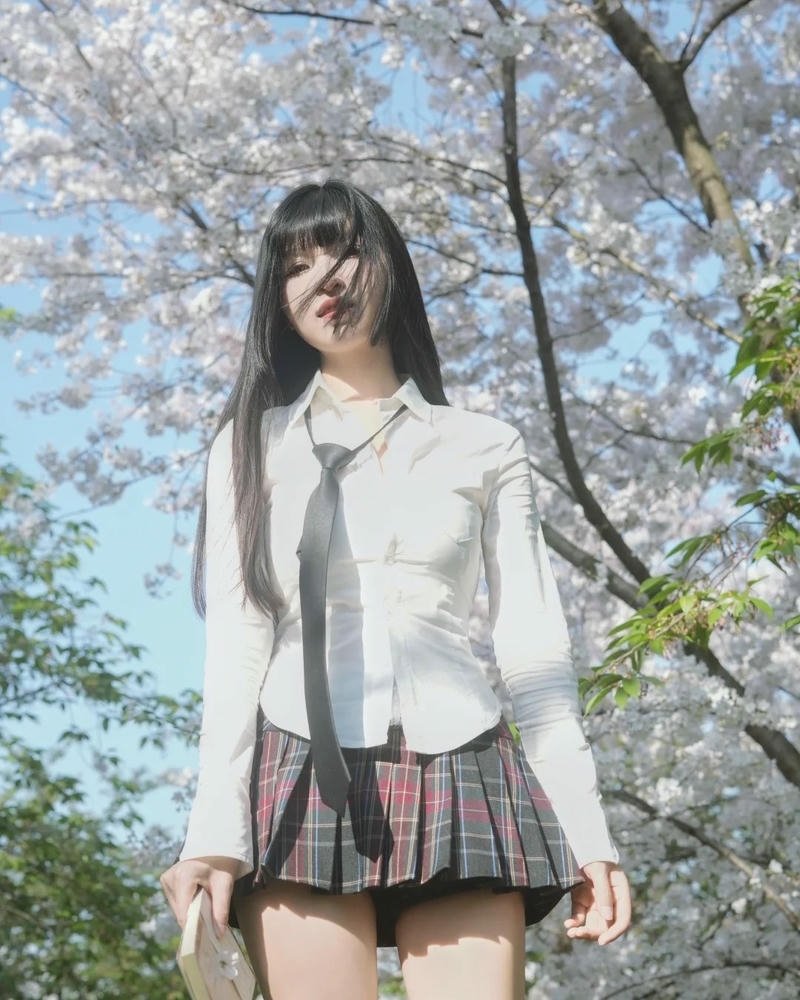 Cosplay nữ sinh phong cách đáng yêu gợi nhớ tuổi