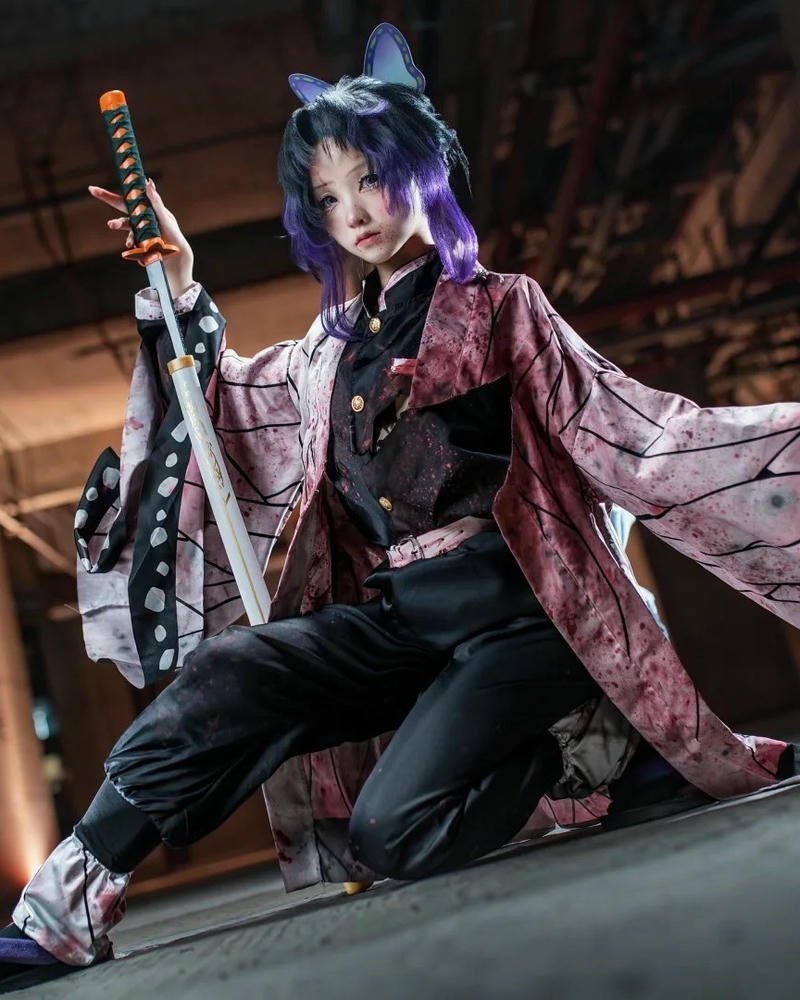 Cosplay shinobu phong cách nhẹ nhàng thần thái bí ẩn