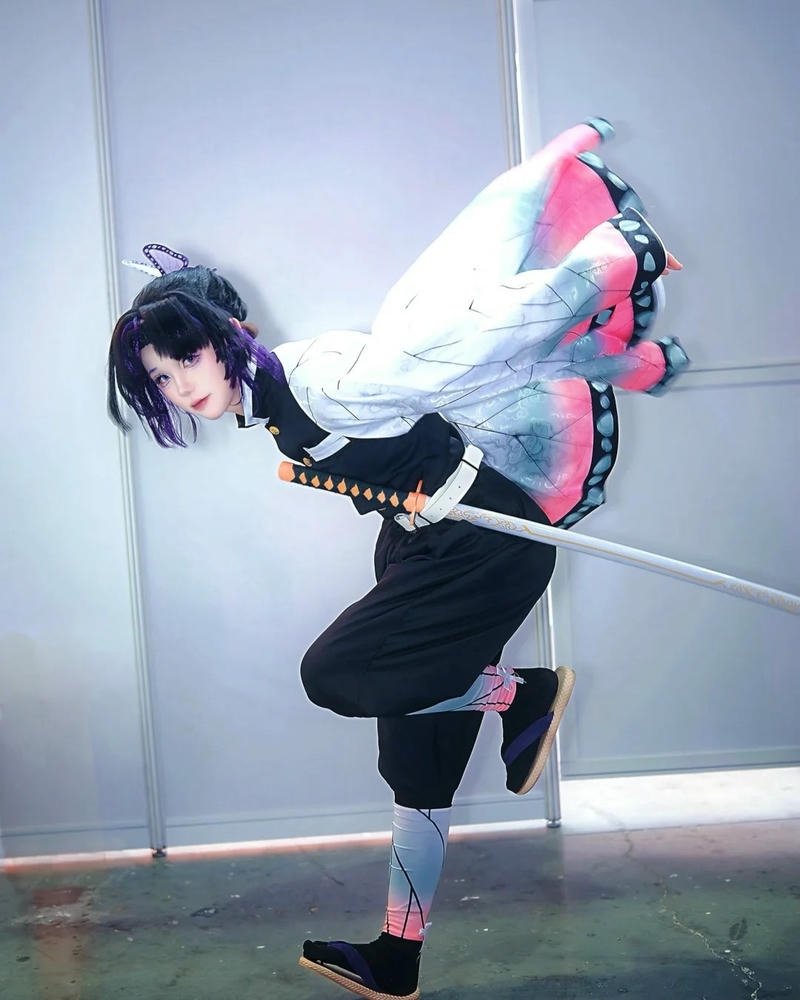 Cosplay shinobu phong vị kiếm sĩ nữ thần bí đẹp