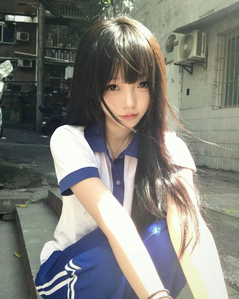 Đồng phục học sinh kết hợp phong cách cosplay xinh