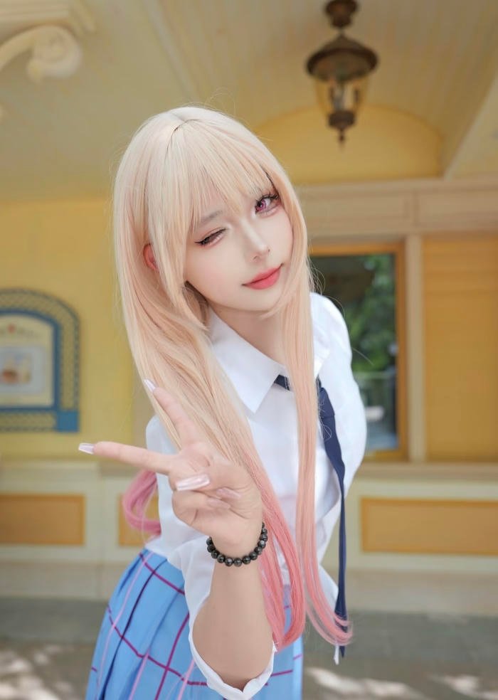 Hình ảnh gái xinh cosplay nhân vật anime mang diện mạo hài hòa
