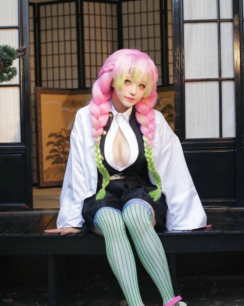 Hình tượng luyến trụ được dựng lại bằng cosplay