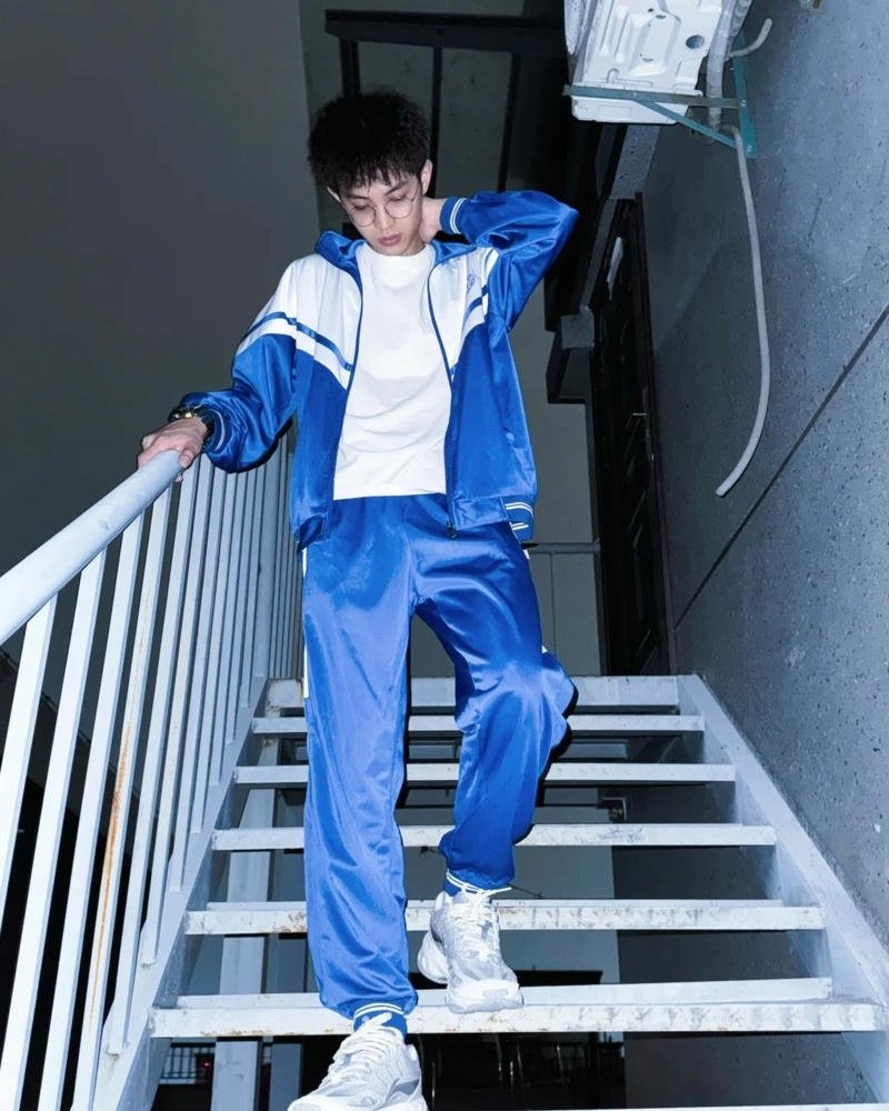 Hóa thân học sinh theo xu hướng cosplay hiện đại