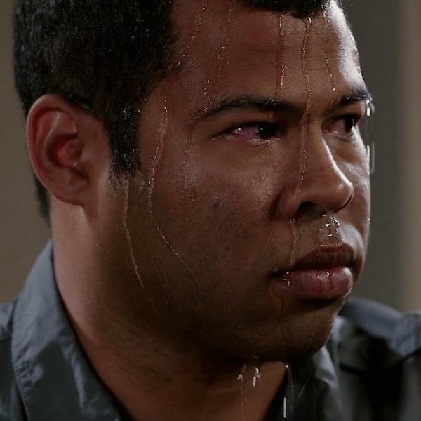 Khoảnh khắc sợ hãi được chế thành ảnh meme vui