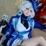 Mai Phương cosplay không khí chụp ảnh rất sinh động