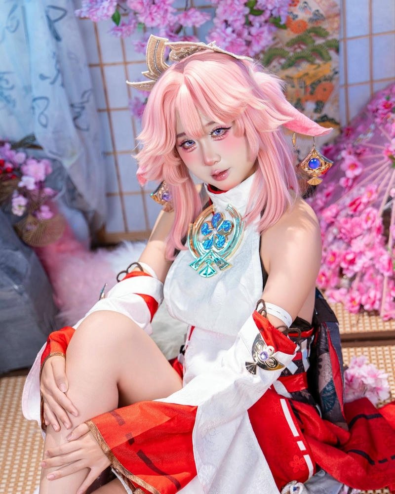 Mai Phương cosplay tạo điểm nhấn thị giác rõ ràng
