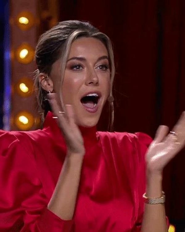 Meme dùng vỗ tay thể hiện sự ủng hộ