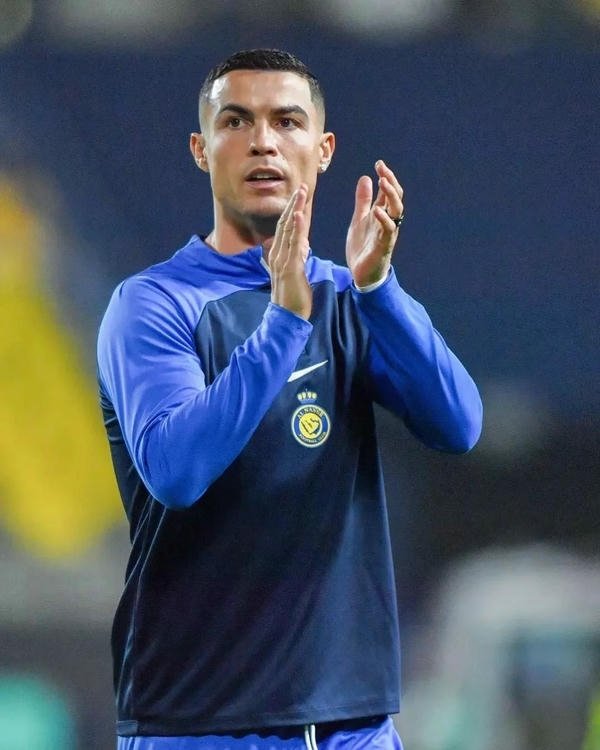 Meme vỗ tay dùng phản hồi tích cực hài hước