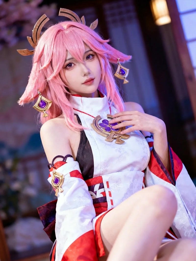 Nét đẹp yae miko được tái hiện bằng cosplay fantasy