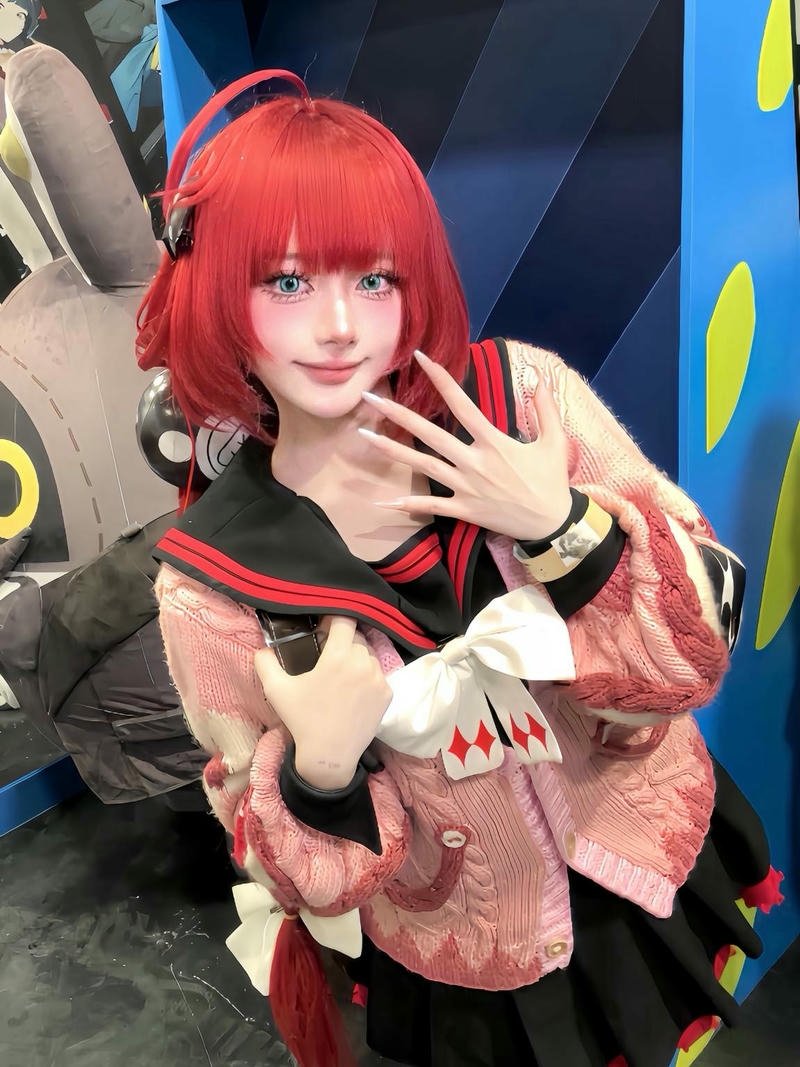 Nguyễn Thị Hà Vi cosplay phụ kiện chuẩn đẹp mắt