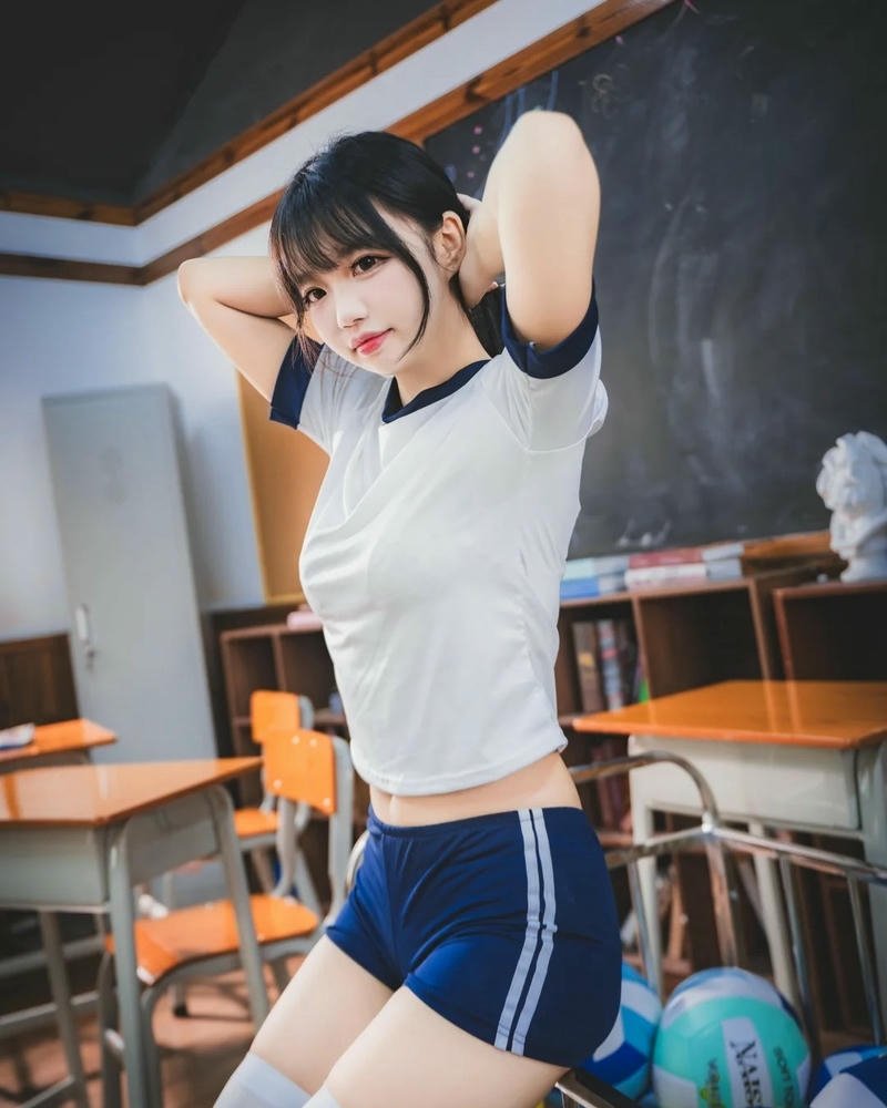 Phụ kiện học sinh dùng cho phong cách cosplay xinh