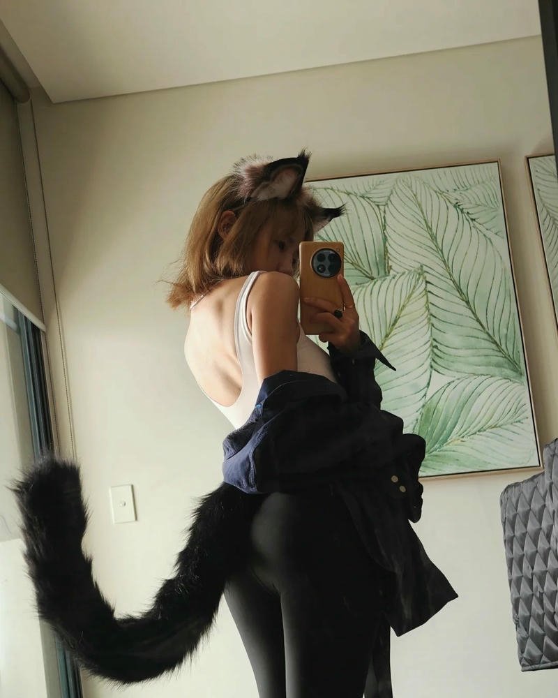 Trang phục chủ đề mèo trong concept cosplay