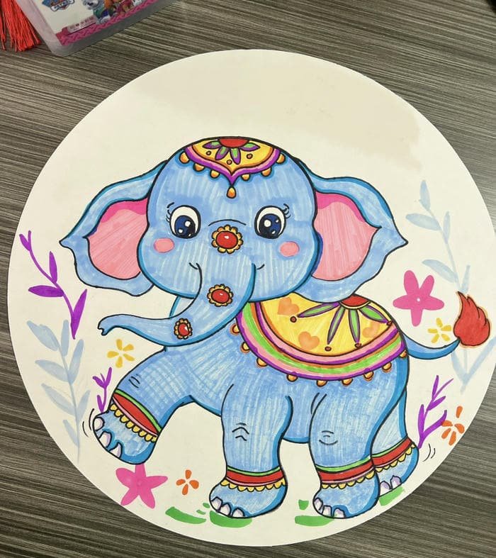 Tranh con voi dân tộc ngộ nghĩnh