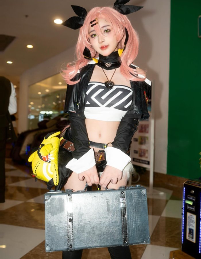ấn tượng sâu sắc yuumeilyn cosplay ngầu